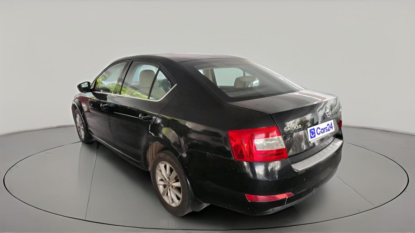 2015 Skoda Octavia ELEGANCE 2.0 TDI AT, Diesel, Automatic, 84,460 km, exterior