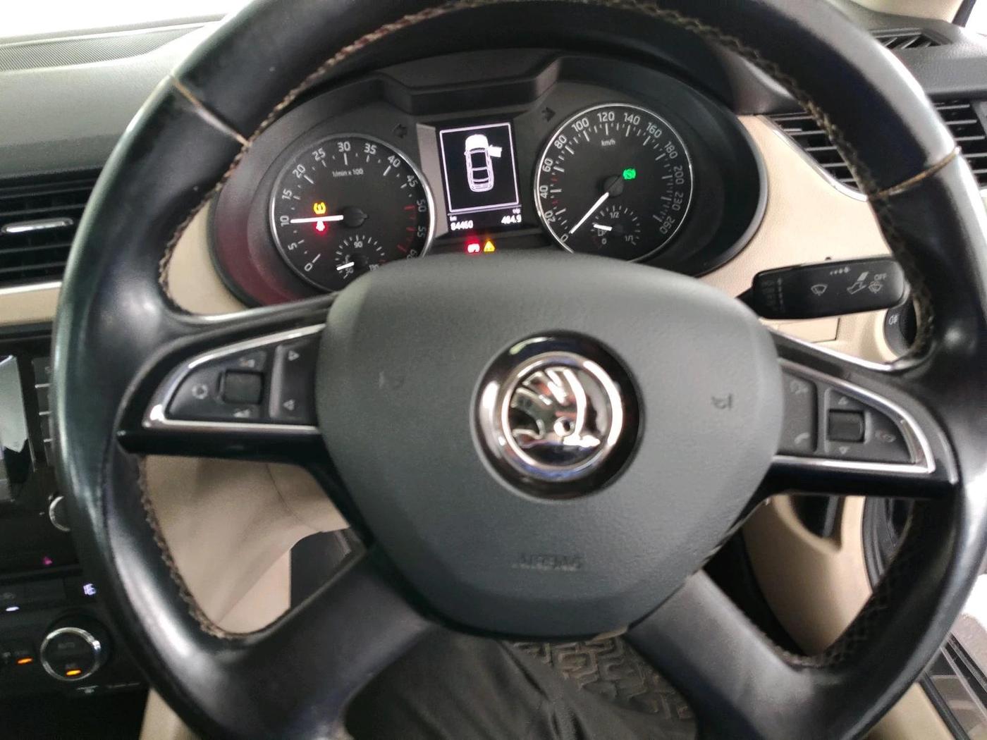 2015 Skoda Octavia ELEGANCE 2.0 TDI AT, Diesel, Automatic, 84,460 km, interior
