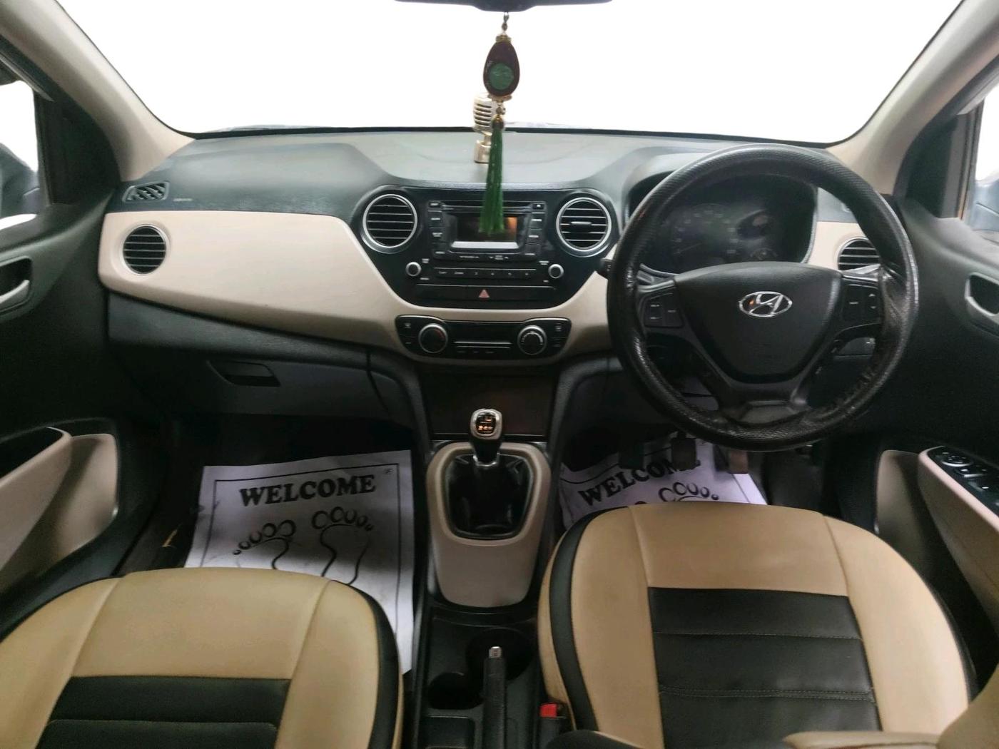 2015 Hyundai Xcent SX 1.2 (O), Petrol, Manual, 89,353 km, interior