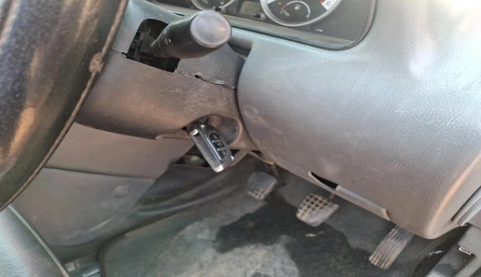 2010 Tata Safari 4X2 LX DICOR 2.2 VTT, Diesel, Manual, 1,26,402 km, interior