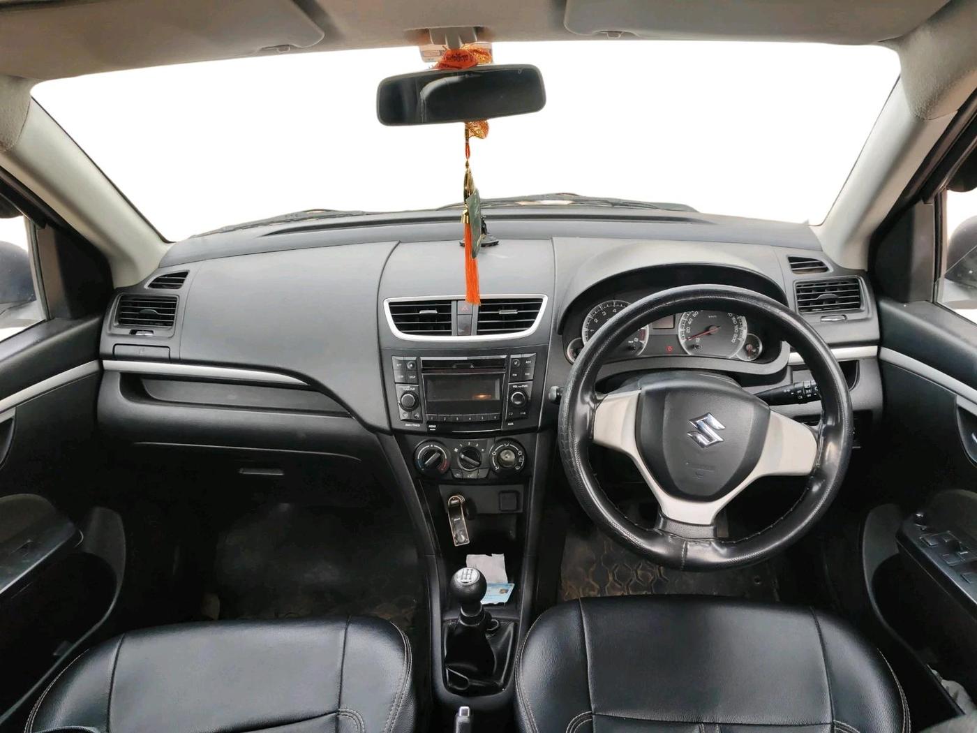 2017 Maruti Swift VXI, Petrol, Manual, 94,623 km, interior