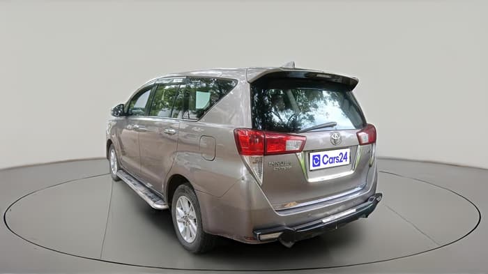 2018 Toyota Innova Crysta 2.4 VX 8 STR, Diesel, Manual, 1,94,331 km, exterior