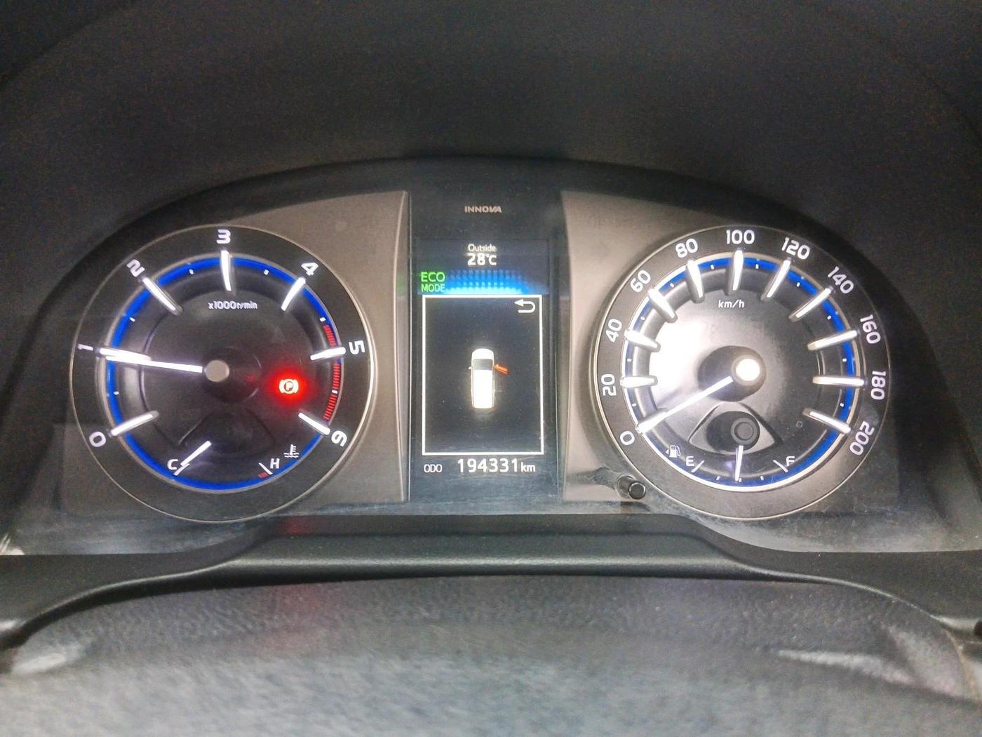 2018 Toyota Innova Crysta 2.4 VX 8 STR, Diesel, Manual, 1,94,331 km, interior