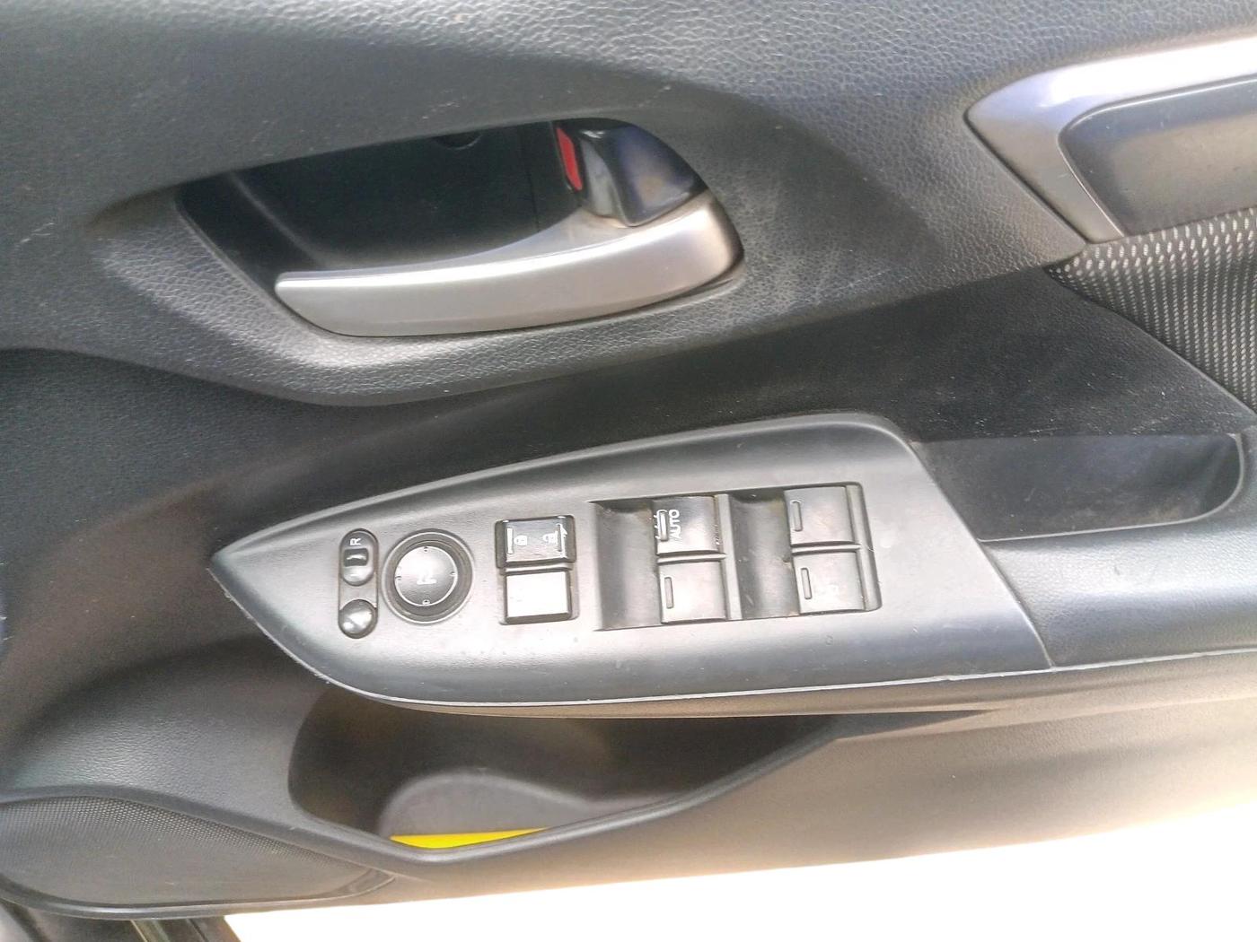 2018 Honda WR-V 1.5L I-DTEC VX MT, Diesel, Manual, 1,47,088 km, interior