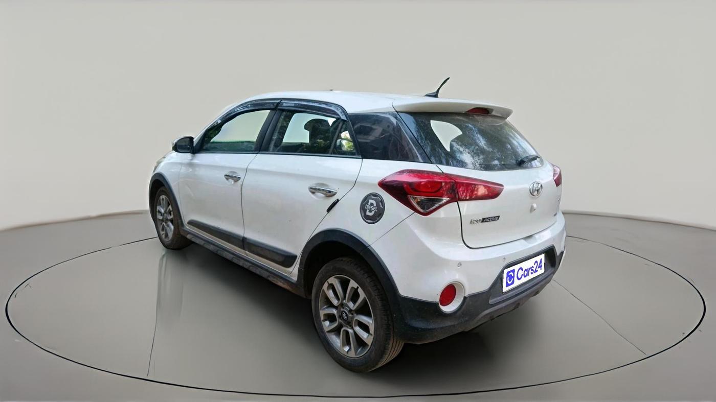 2015 Hyundai i20 Active 1.4 SX, Diesel, Manual, 86,420 km, exterior