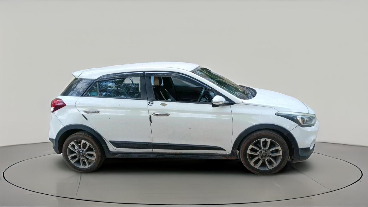 2015 Hyundai i20 Active 1.4 SX, Diesel, Manual, 86,420 km, exterior