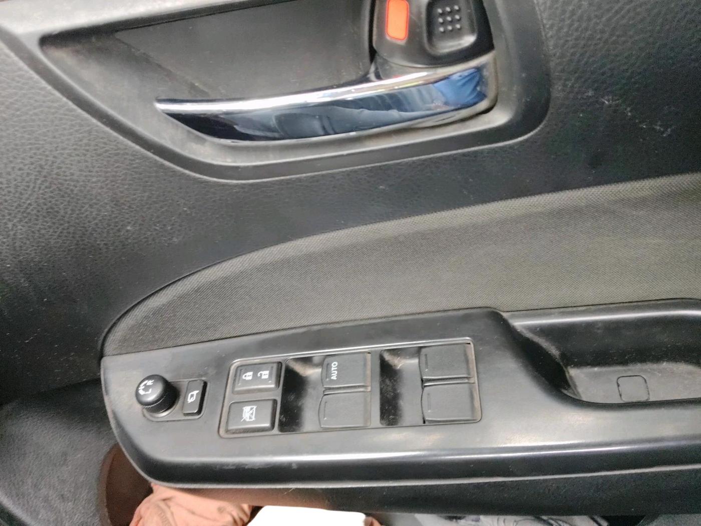 2015 Maruti Swift VDI, Diesel, Manual, 18,791 km, interior