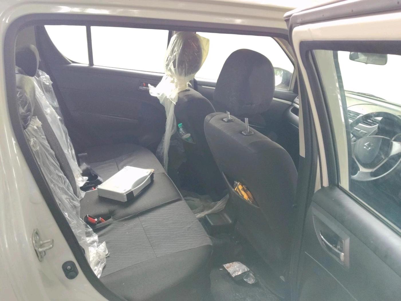 2015 Maruti Swift VDI, Diesel, Manual, 18,791 km, interior