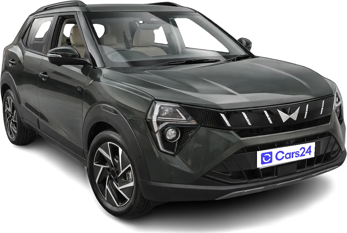 2024 Mahindra XUV 3XO - SUV - Petrol - Manual - ₹11.94 lakh