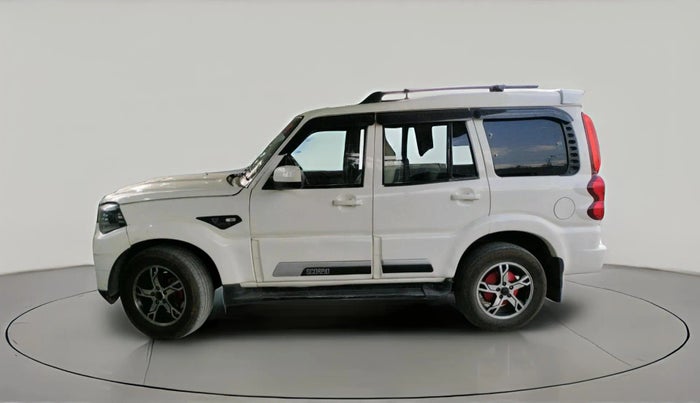 2015 Mahindra Scorpio S2, Diesel, Manual, 89,107 km, exterior
