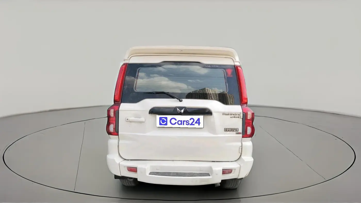 2015 Mahindra Scorpio S2, Diesel, Manual, 89,107 km, exterior