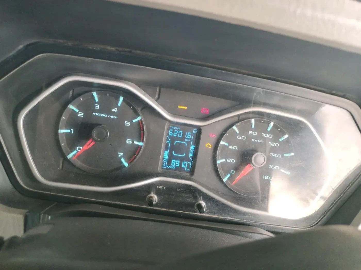 2015 Mahindra Scorpio S2, Diesel, Manual, 89,107 km, interior