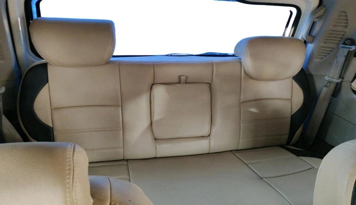 2015 Mahindra Scorpio S2, Diesel, Manual, 89,107 km, interior