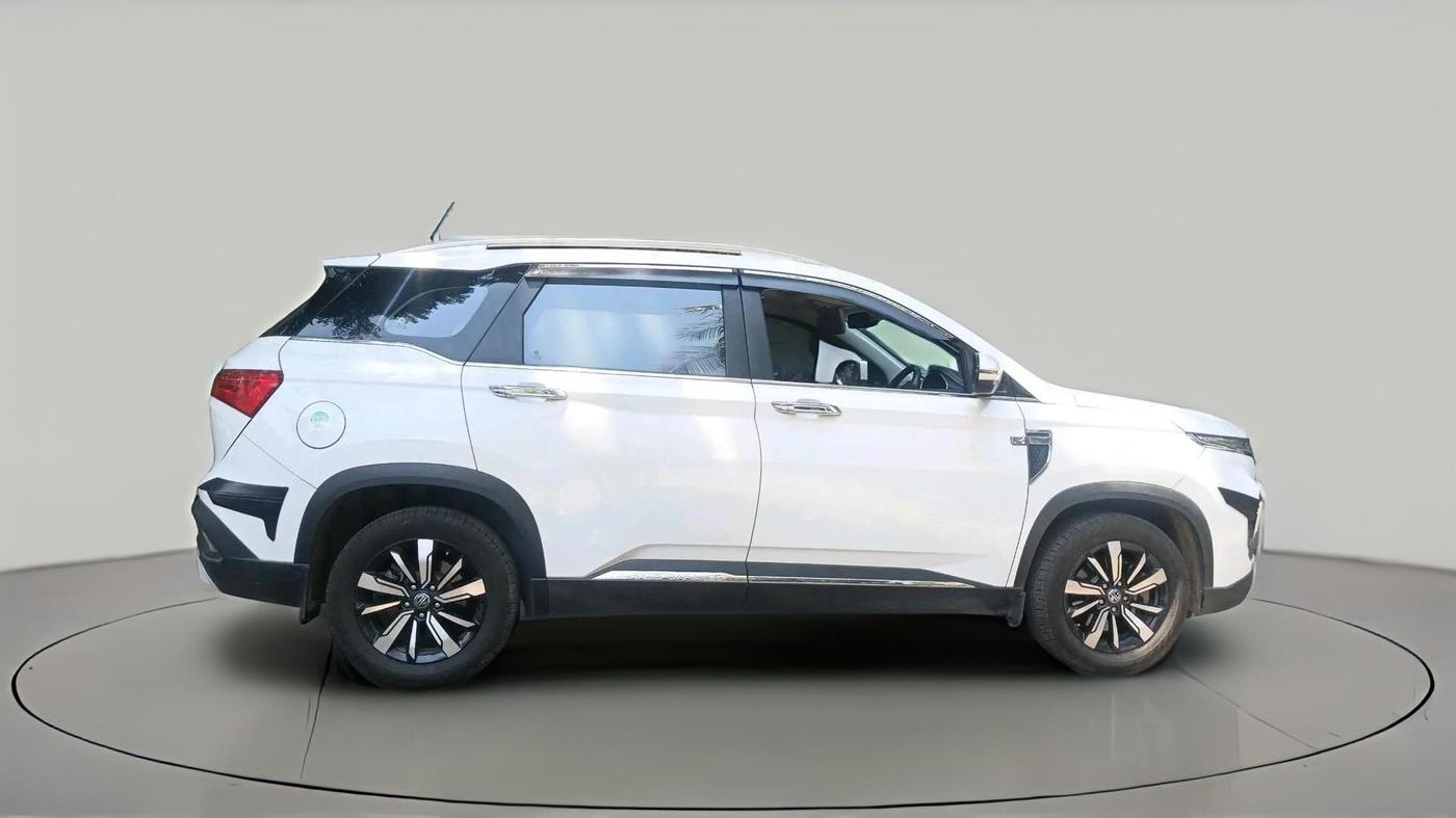 2020 MG HECTOR SHARP 1.5 DCT PETROL, Petrol, Automatic, 1,26,630 km, exterior