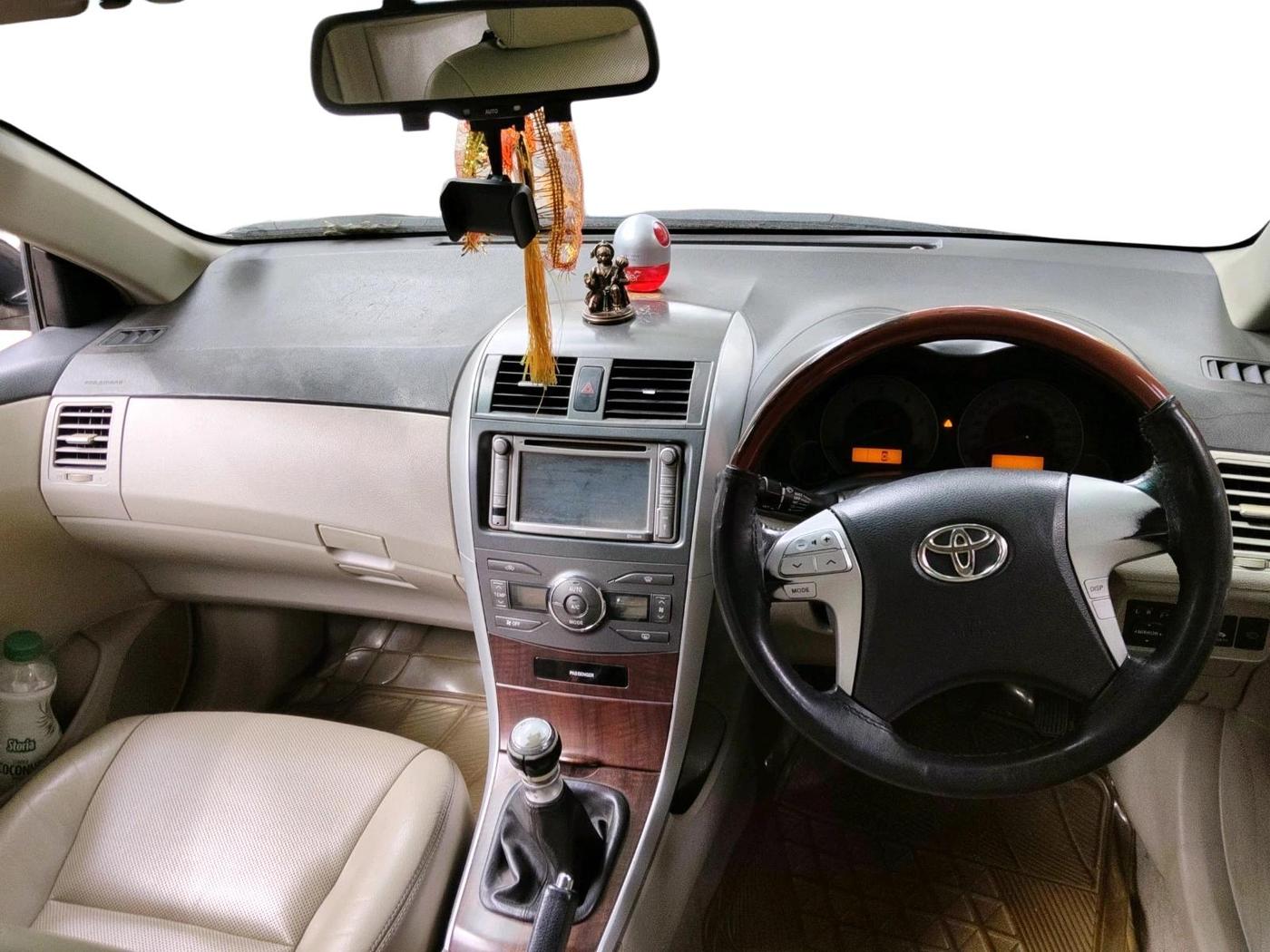 2011 Toyota Corolla Altis G DIESEL, Diesel, Manual, 95,560 km, interior