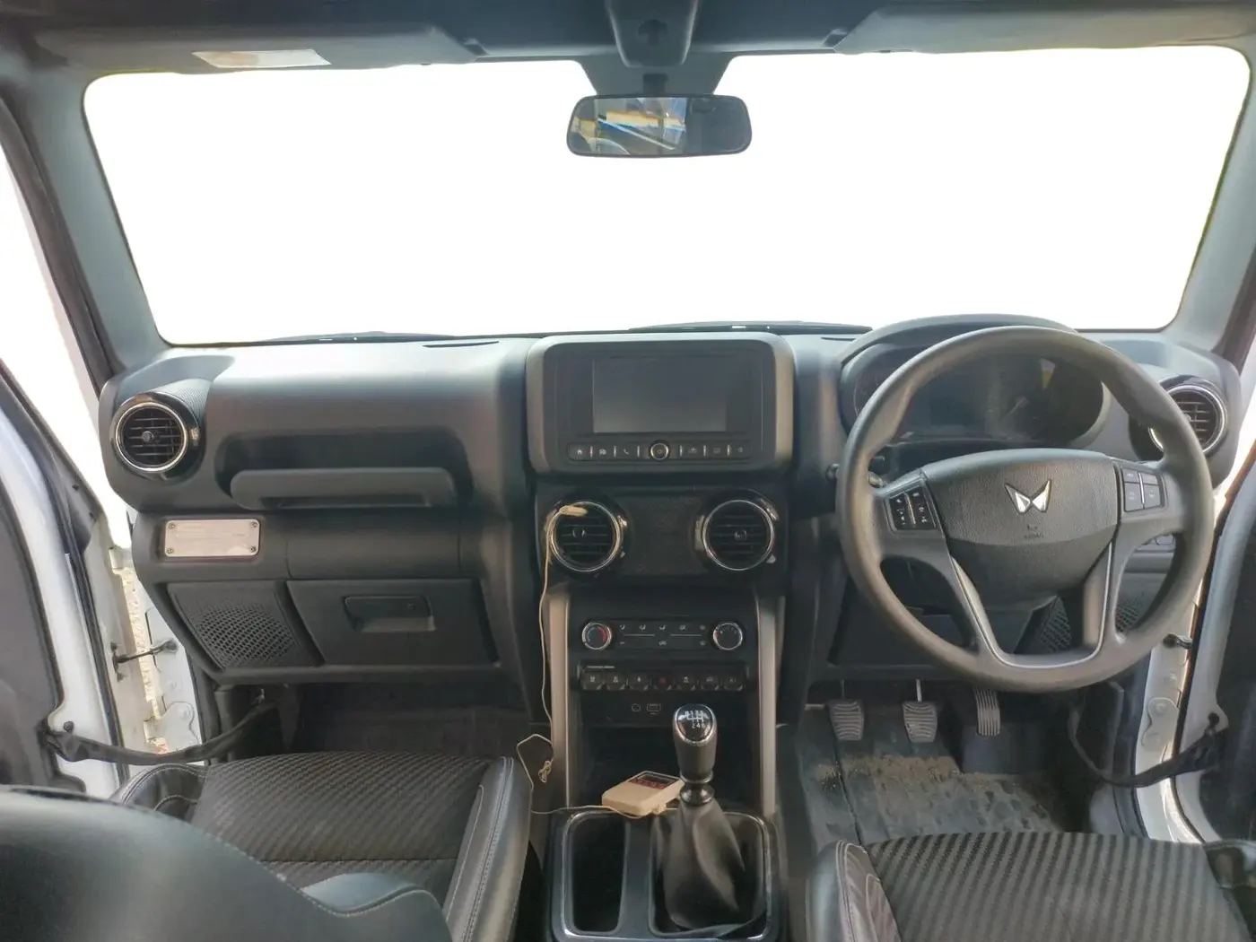 2023 Mahindra Thar LX D HT 2WD MT, Diesel, Manual, 72,975 km, interior