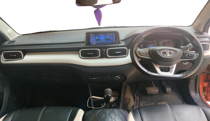 2022 Tata PUNCH CREATIVE AMT 1.2 RTN DUAL TONE, Petrol, Automatic, 21,361 km, interior