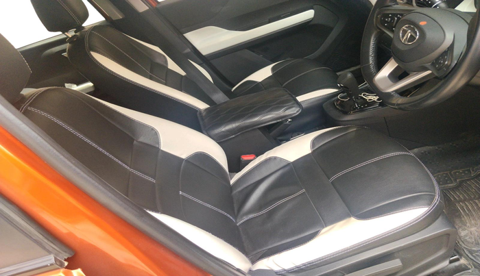 2022 Tata PUNCH CREATIVE AMT 1.2 RTN DUAL TONE, Petrol, Automatic, 21,361 km, interior
