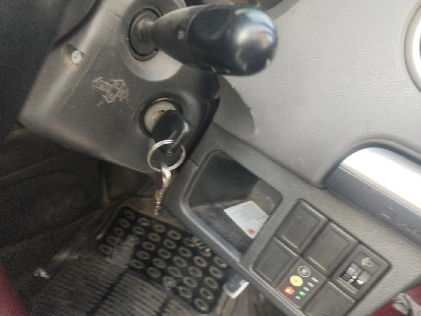 2012 Maruti Wagon R 1.0 LXI CNG, CNG, Manual, 1,56,481 km, interior