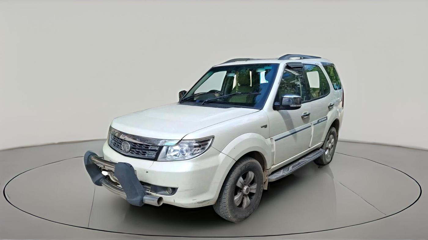 2016 Tata Safari Storme 2.2 VX 4X2, Diesel, Manual, 1,07,957 km, exterior