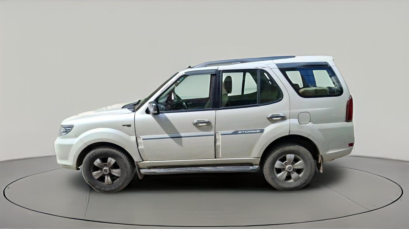 2016 Tata Safari Storme 2.2 VX 4X2, Diesel, Manual, 1,07,957 km, exterior