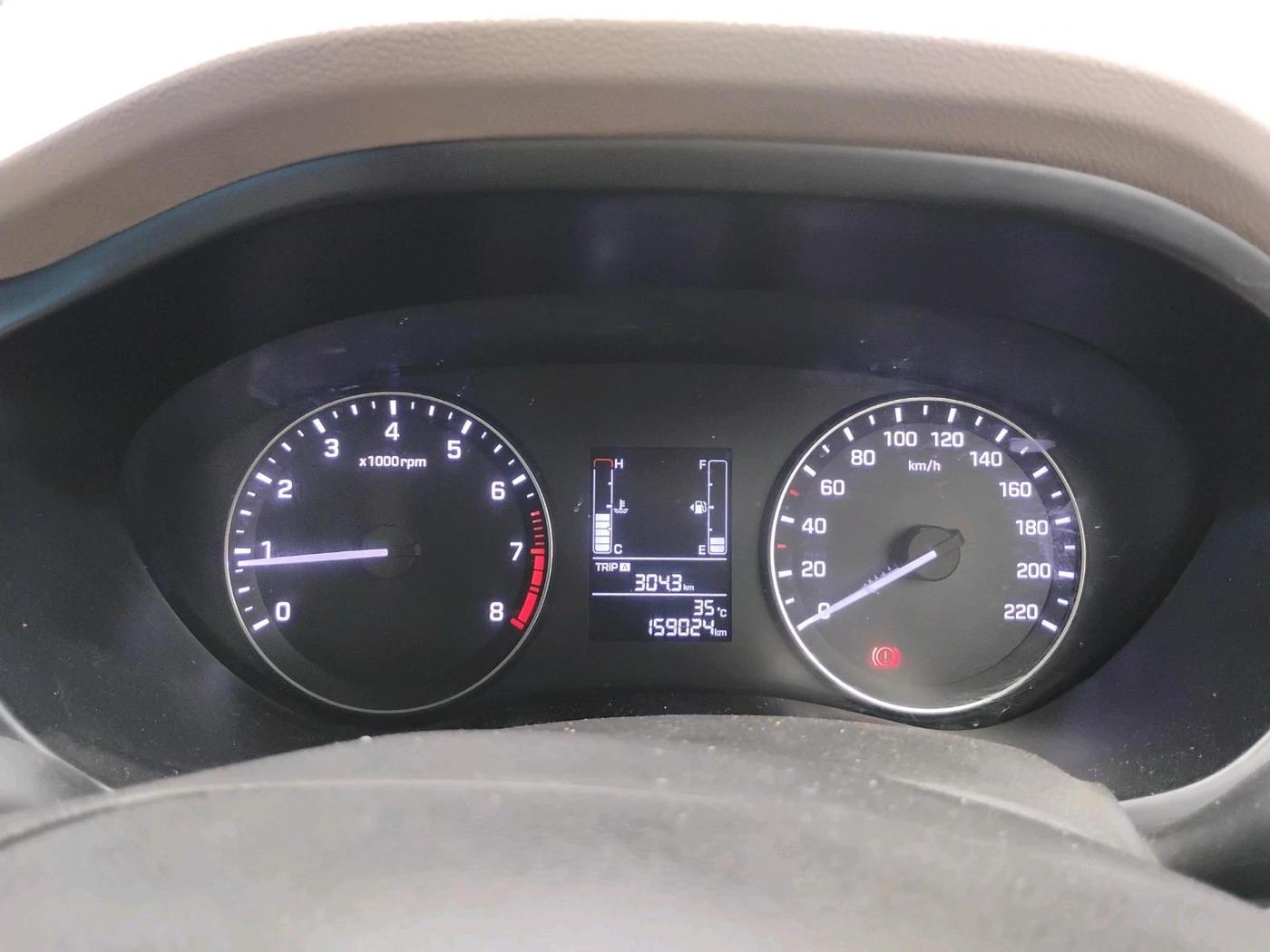 2015 Hyundai Elite i20 SPORTZ 1.2, Petrol, Manual, 1,59,024 km, interior
