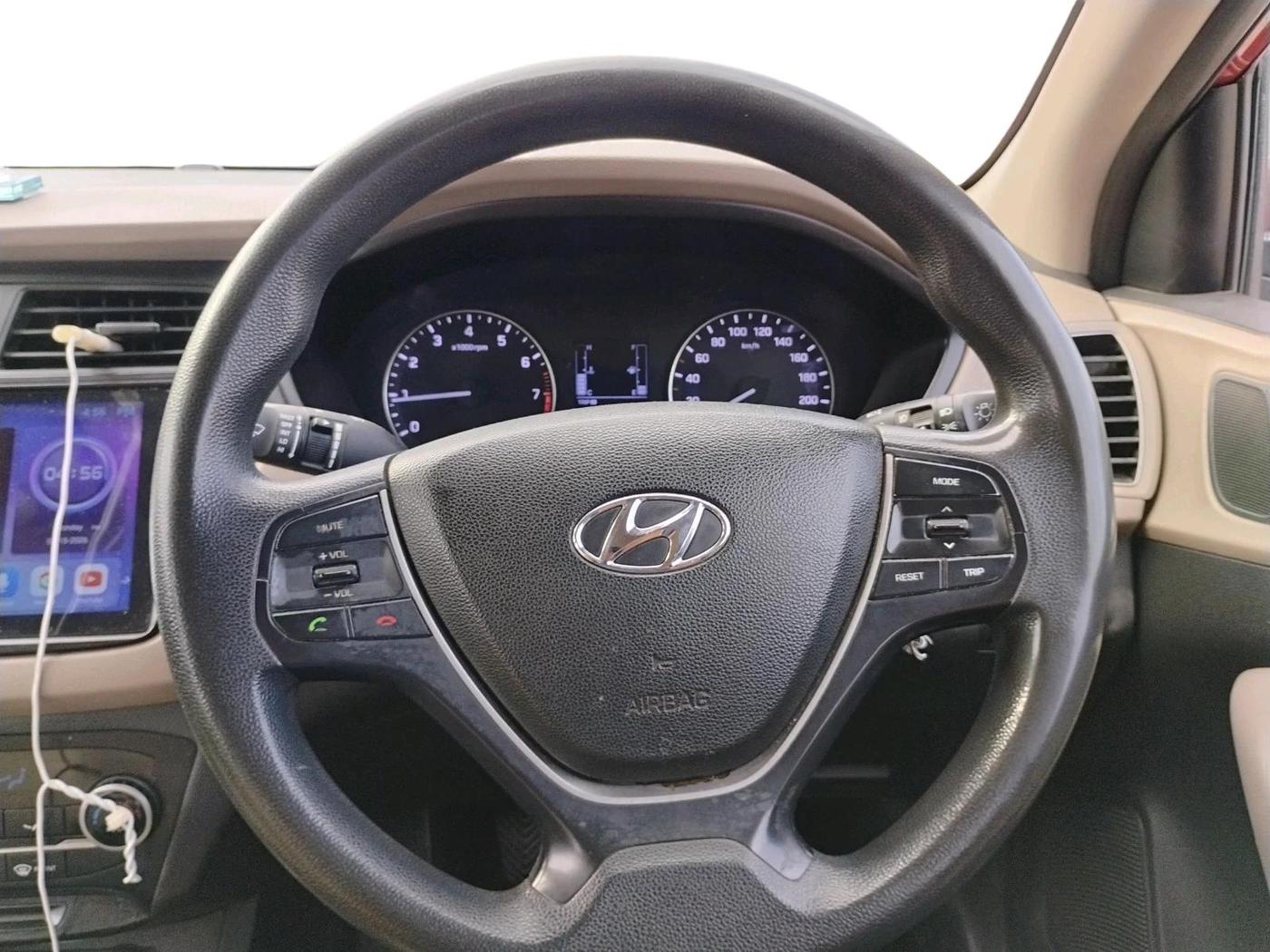 2015 Hyundai Elite i20 SPORTZ 1.2, Petrol, Manual, 1,59,024 km, interior