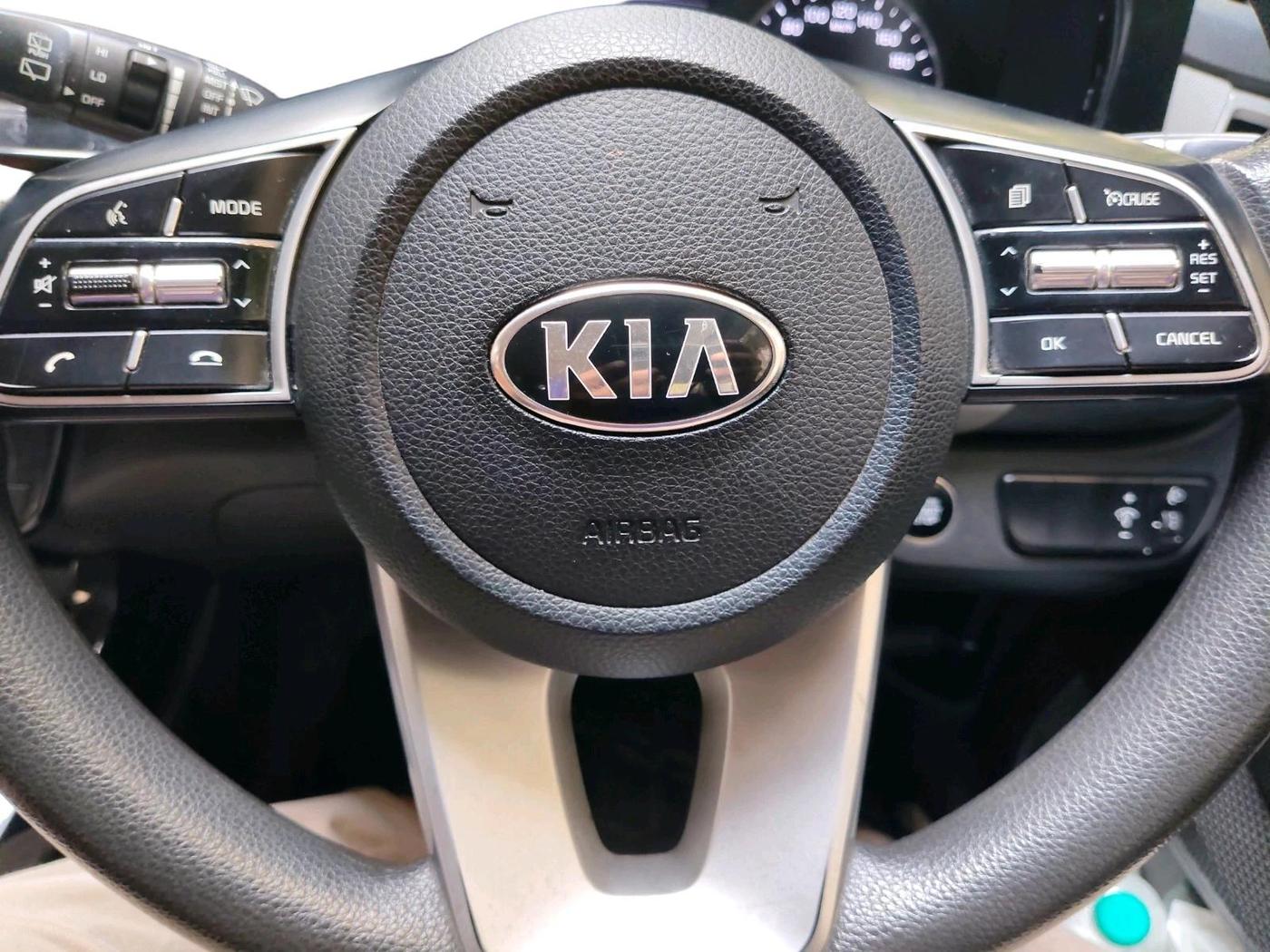 2020 KIA SELTOS HTK PLUS 1.5, Petrol, Manual, 79,997 km, interior