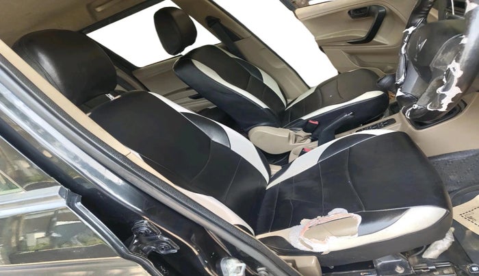 2023 Mahindra BOLERO NEO N 4, Diesel, Manual, 1,08,097 km, interior