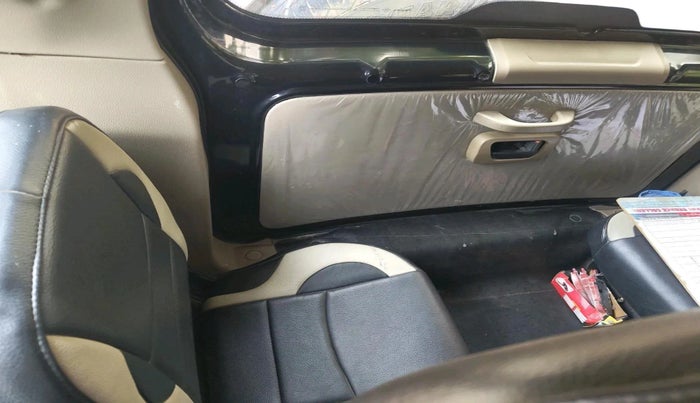 2023 Mahindra BOLERO NEO N 4, Diesel, Manual, 1,08,097 km, interior