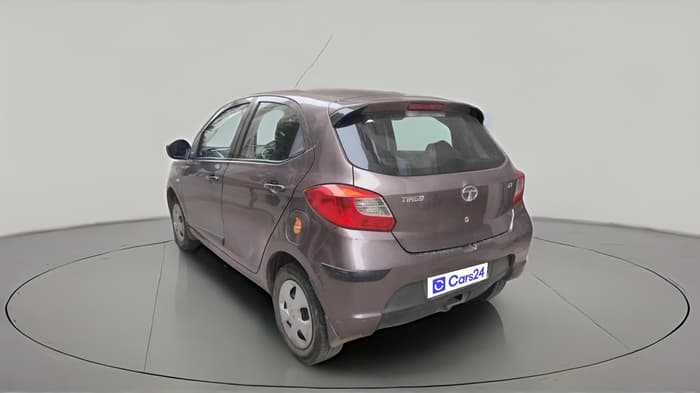 2016 Tata Tiago XT PETROL, Petrol, Manual, 1,45,991 km, exterior