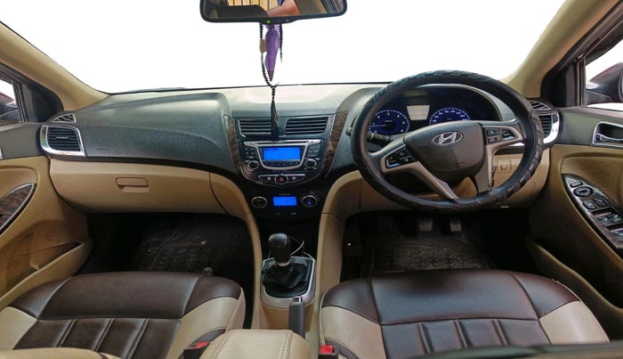 2013 Hyundai Verna FLUIDIC 1.6 CRDI SX, Diesel, Manual, 90,915 km, interior