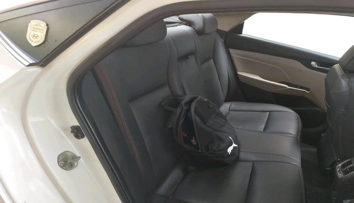 2018 Hyundai Verna 1.6 SX (O) CRDI MT, Diesel, Manual, 1,08,668 km, interior