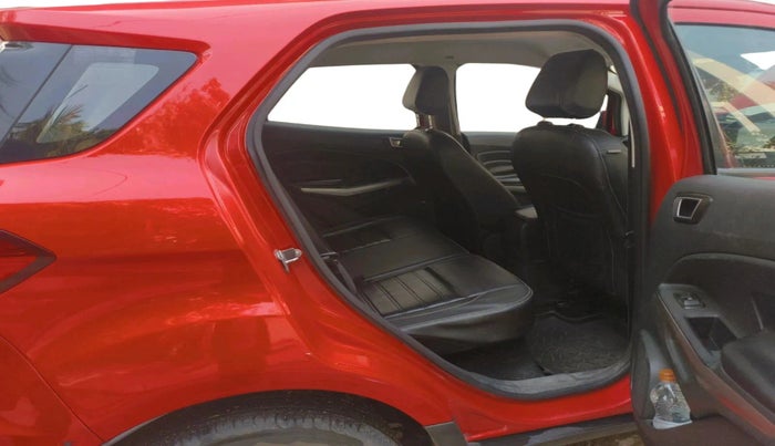 2017 Ford Ecosport TITANIUM + 1.5L DIESEL, Diesel, Manual, 2,22,415 km, interior