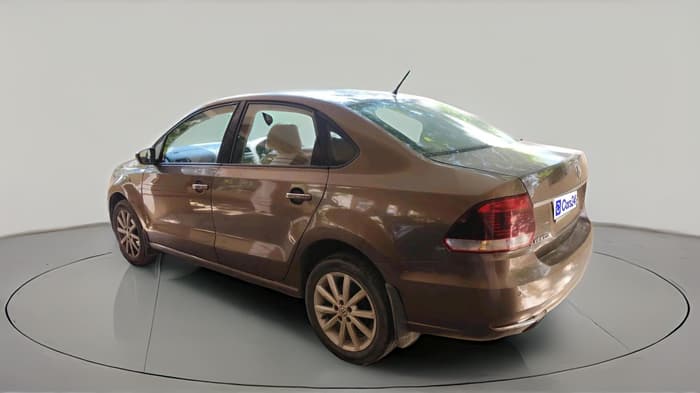 2017 Volkswagen Vento HIGHLINE PLUS 1.5 AT 16 ALLOY, Diesel, Automatic, 76,948 km, exterior