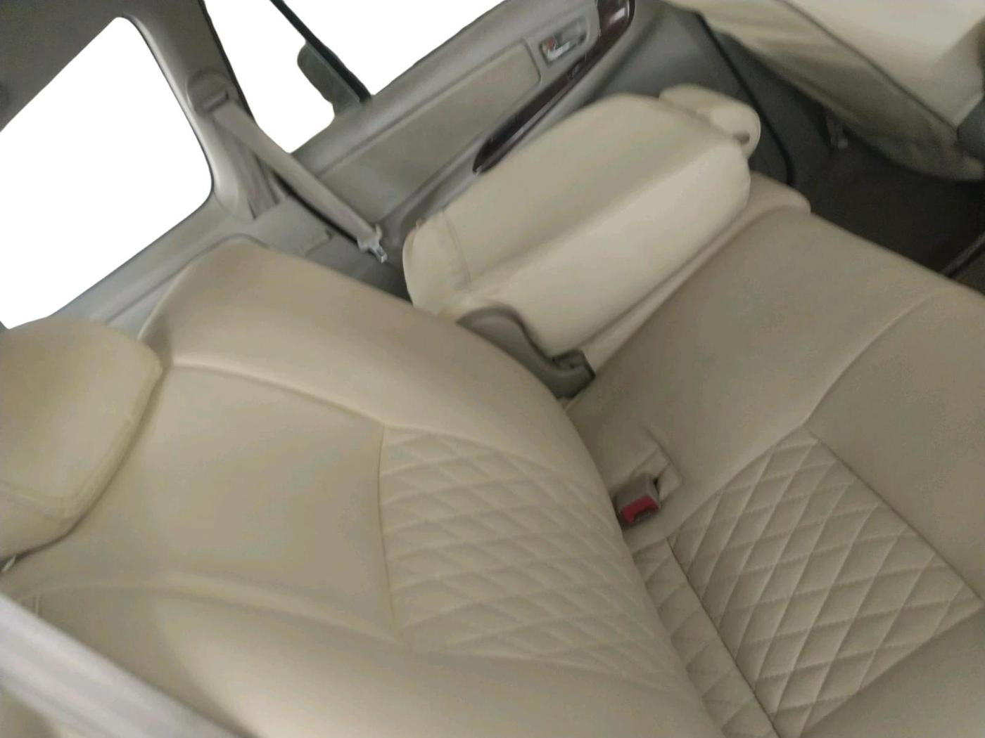 2012 Toyota Innova 2.5 VX 7 STR, Diesel, Manual, 1,57,094 km, interior