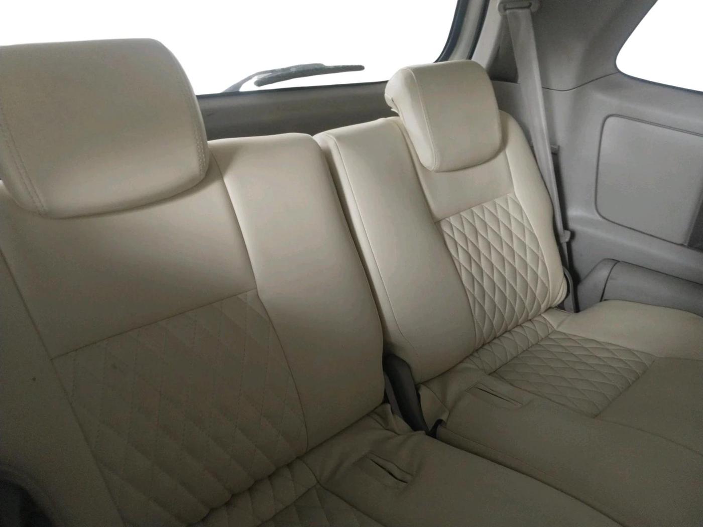 2012 Toyota Innova 2.5 VX 7 STR, Diesel, Manual, 1,57,094 km, interior