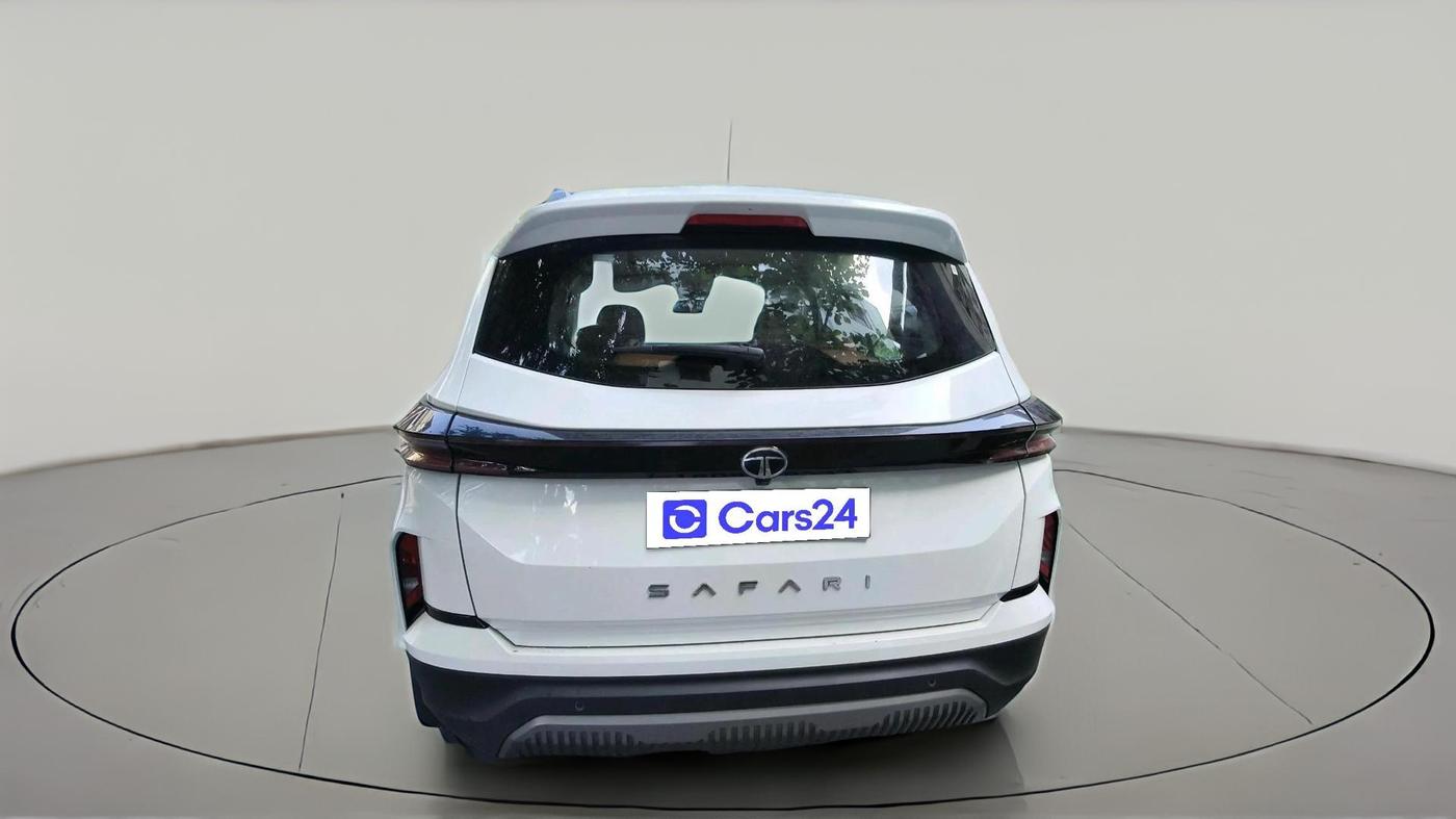 2025 Tata Safari ADVENTURE PLUS, Diesel, Manual, 14,098 km, exterior