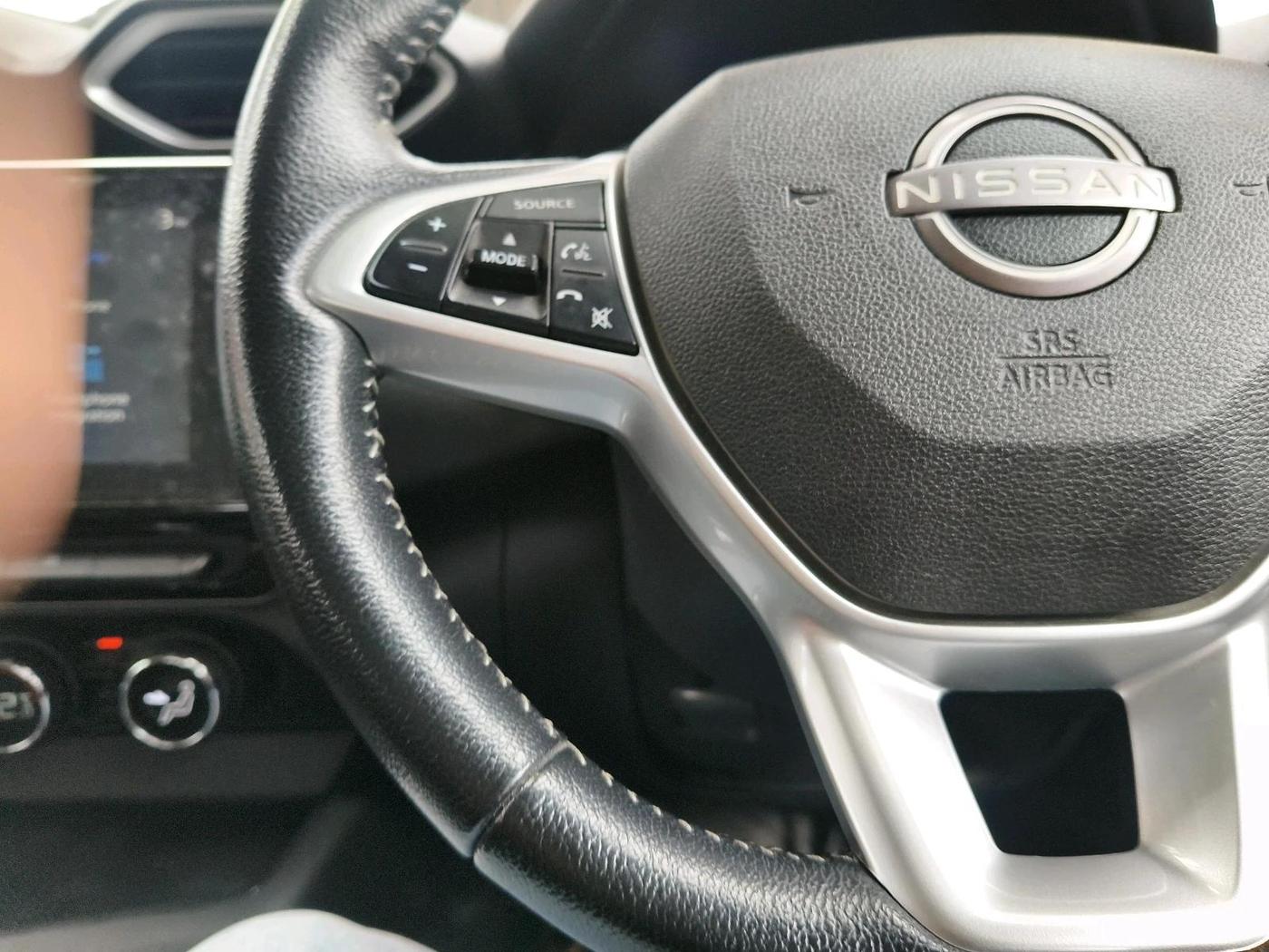 2022 Nissan MAGNITE XV PREMIUM TURBO CVT, Petrol, Automatic, 32,250 km, interior
