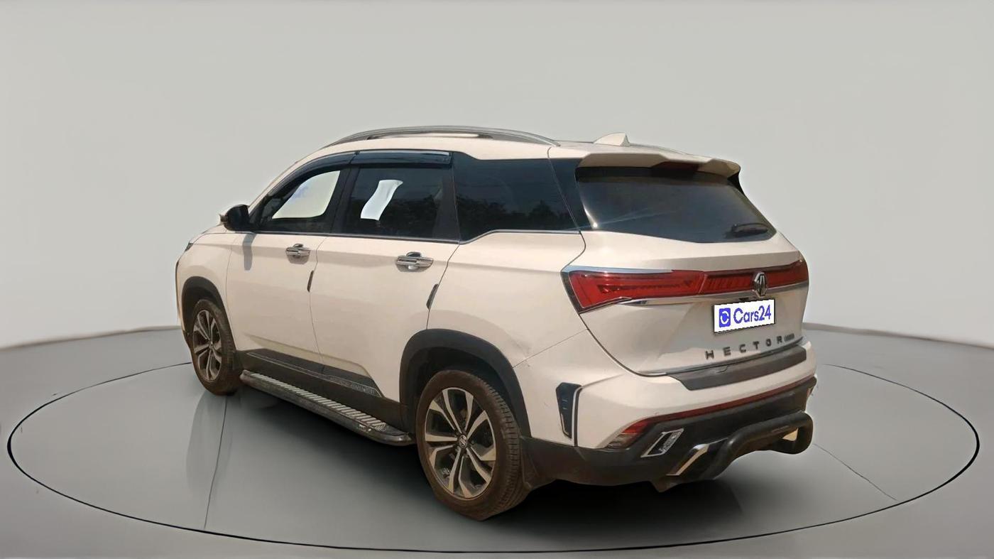 2023 MG HECTOR PLUS SHARP PRO 2.0 TURBO DIESEL 7 STR, Diesel, Manual, 79,664 km, exterior