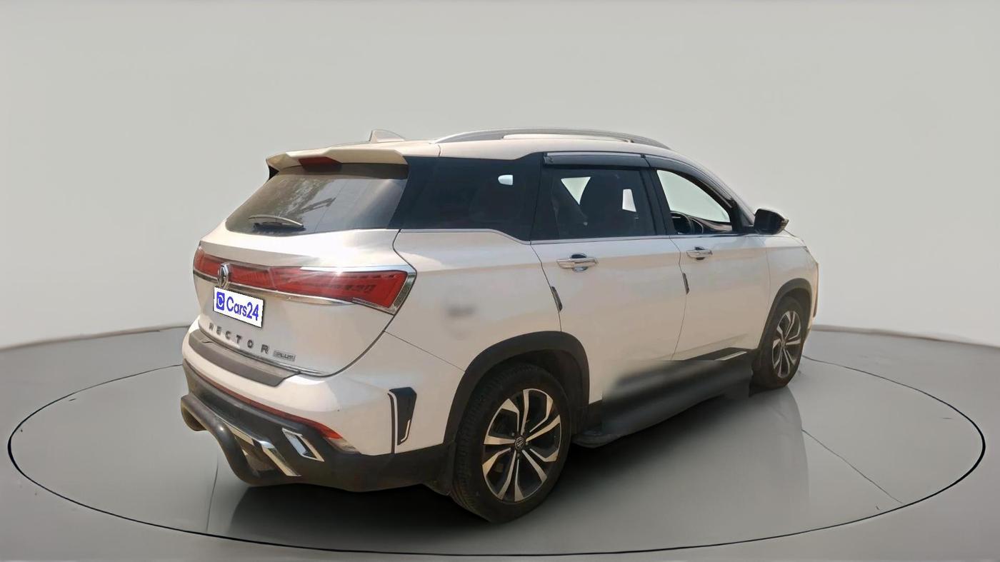 2023 MG HECTOR PLUS SHARP PRO 2.0 TURBO DIESEL 7 STR, Diesel, Manual, 79,664 km, exterior