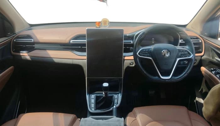 2023 MG HECTOR PLUS SHARP PRO 2.0 TURBO DIESEL 7 STR, Diesel, Manual, 79,664 km, interior