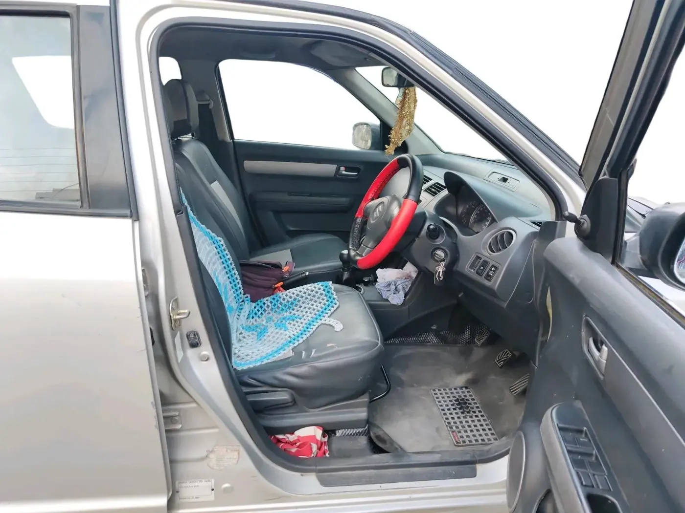 2007 Maruti Swift VXI 1.3, Petrol, Manual, 1,58,119 km, interior