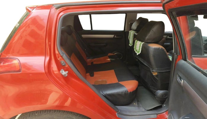2009 Maruti Swift VXI 1.3, Petrol, Manual, 1,01,692 km, interior