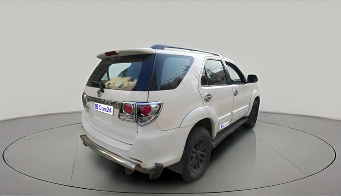 2015 Toyota Fortuner 3.0 4X2 MT, Diesel, Manual, 2,66,919 km, exterior