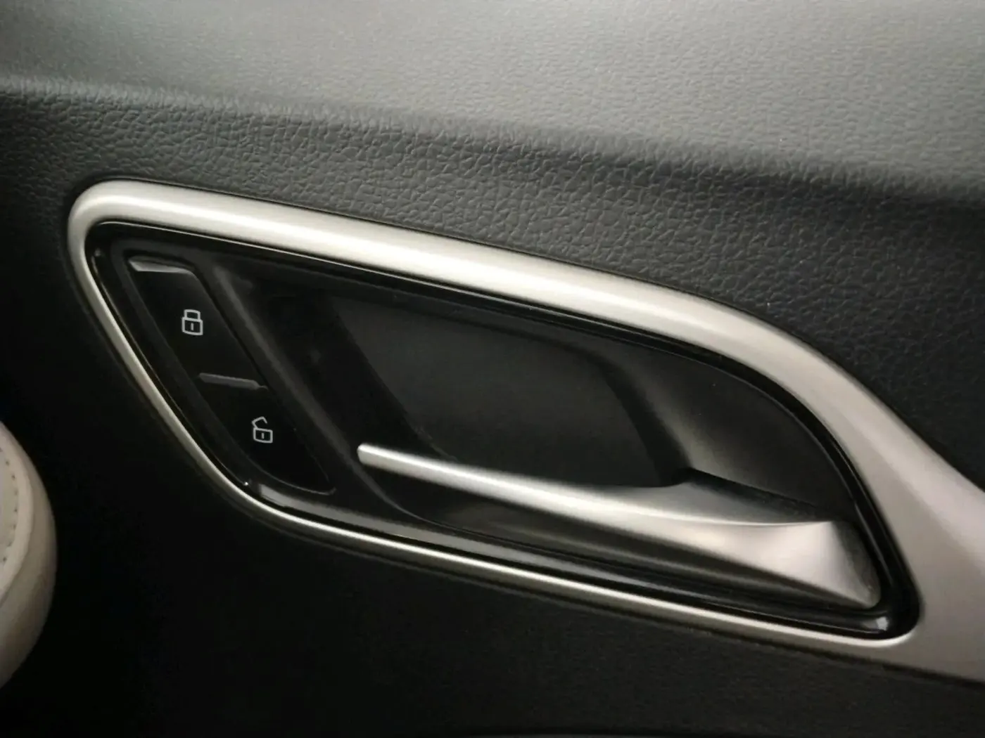 2021 MG ASTOR SUPER 1.5 CVT, Petrol, Automatic, 36,826 km, interior