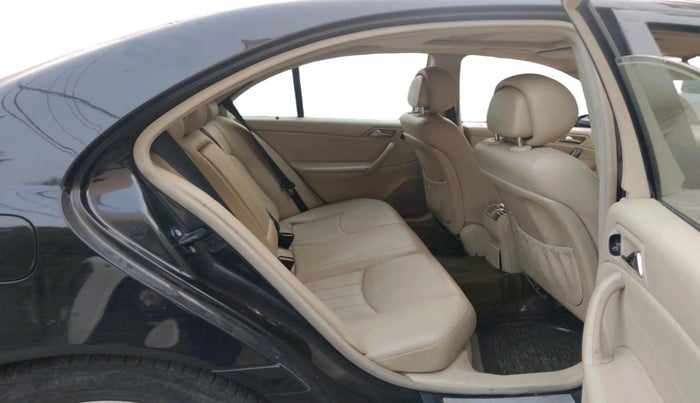 2007 Mercedes Benz C Class 200K AT, Petrol, Automatic, 69,072 km, interior