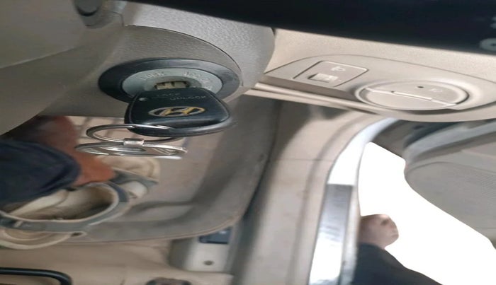 2008 Hyundai Verna VGT CRDI SX ABS, Diesel, Manual, 1,57,782 km, interior