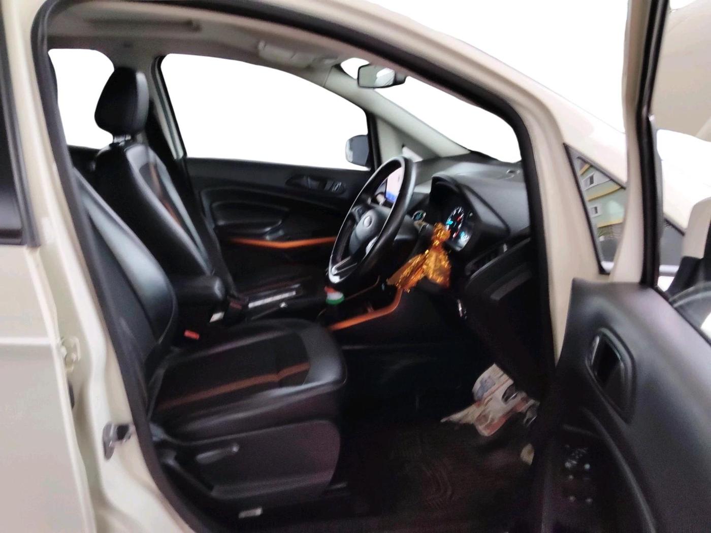 2021 Ford Ecosport TITANIUM 1.5L SPORTS(SUNROOF) DIESEL, Diesel, Manual, 76,932 km, interior