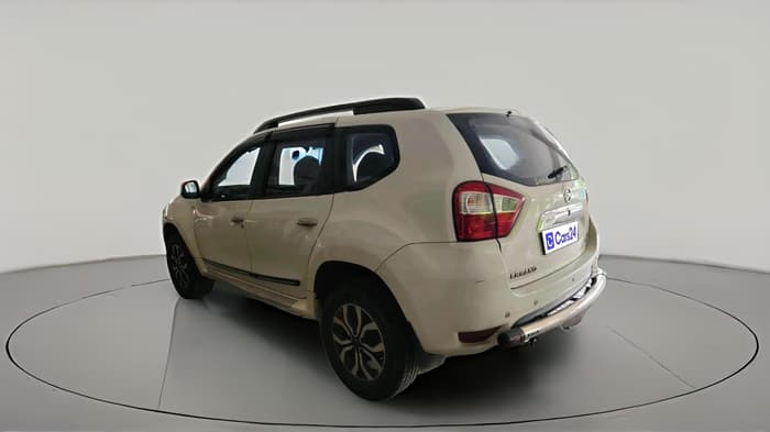 2015 Nissan Terrano XL (D), Diesel, Manual, 1,37,993 km, exterior